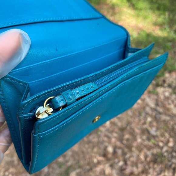 Coach Teal Leather Small Bifold Wallet - Picture 4 of 13